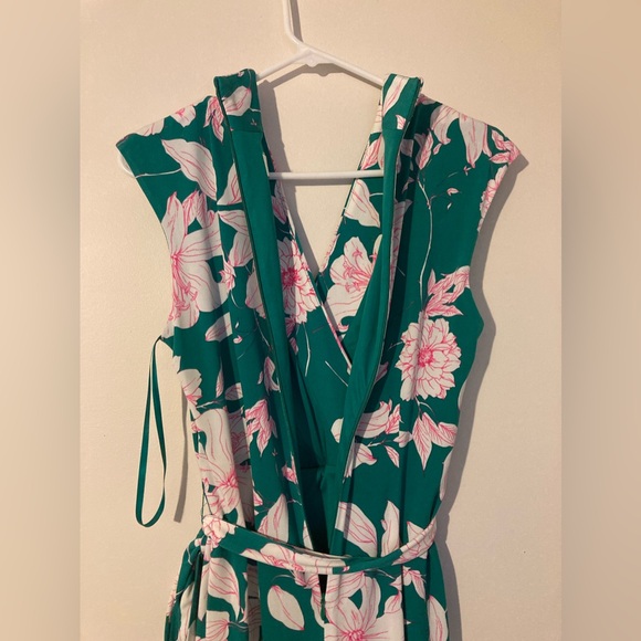 Eliza J Wrap Dress - Picture 6 of 9